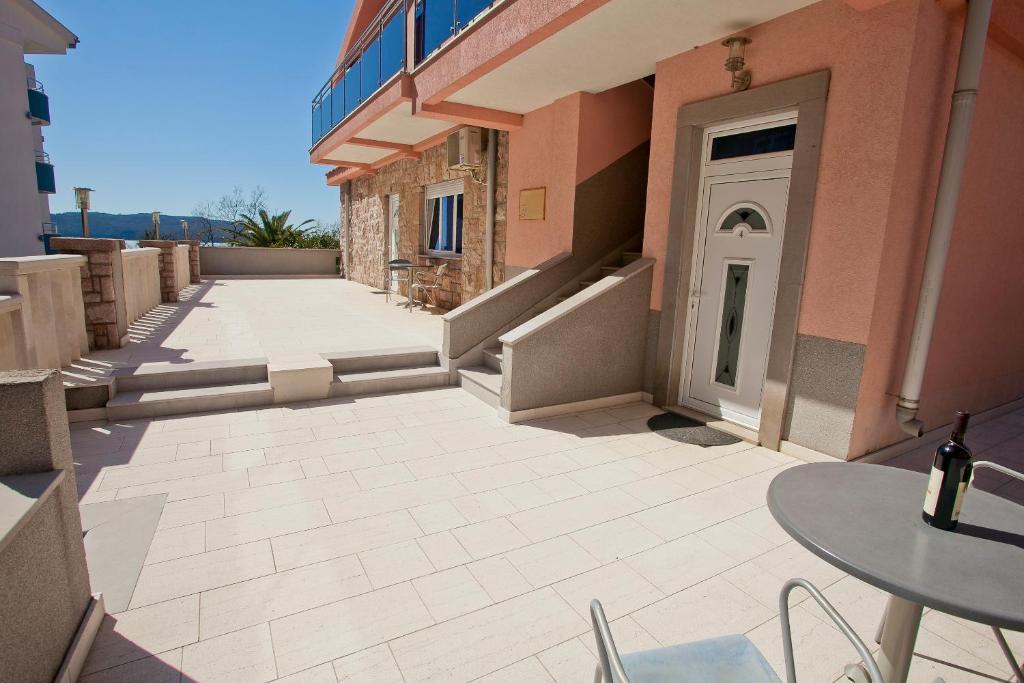 Apartments Stefan Bečići Rum bild